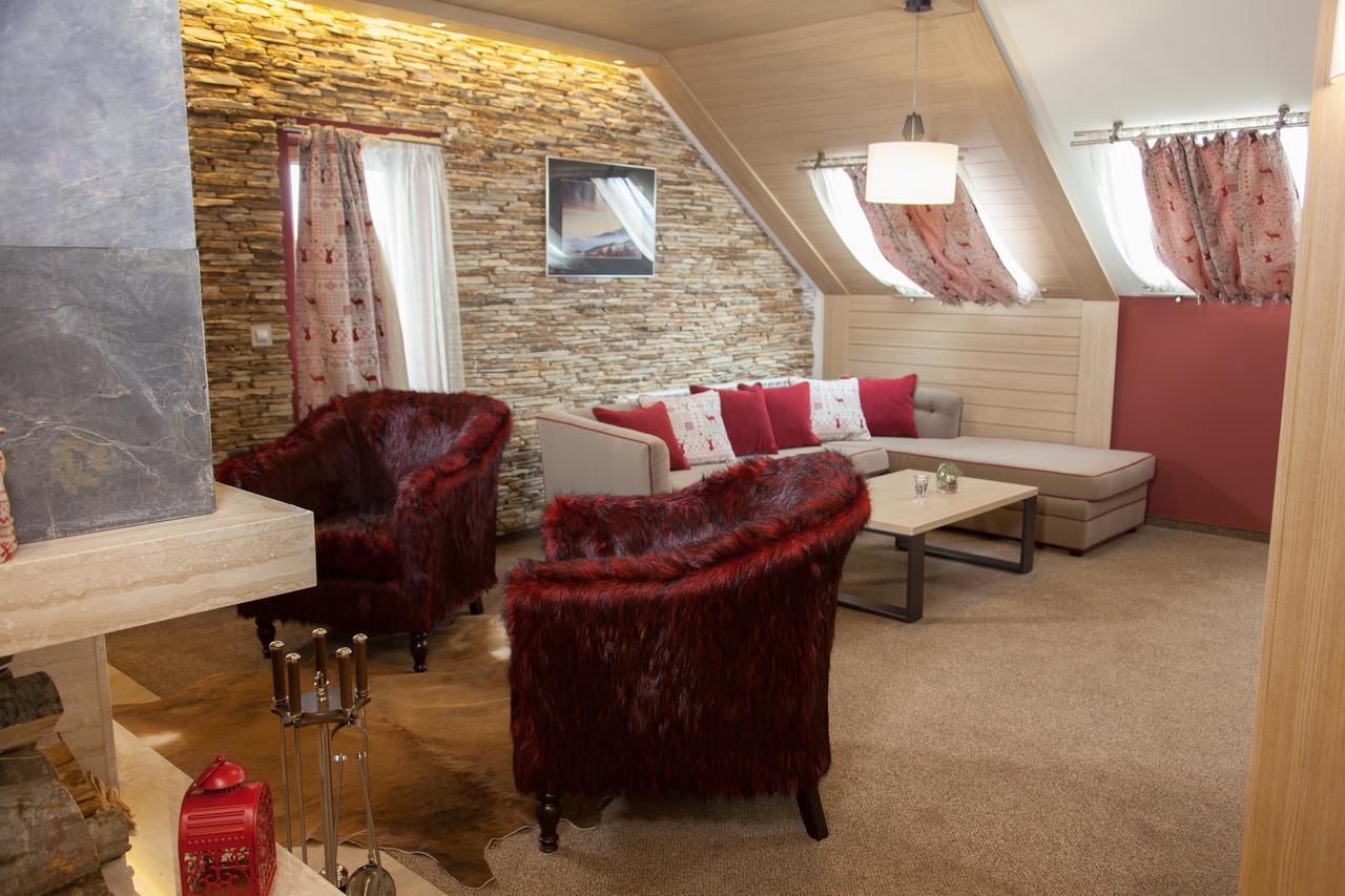Amira Boutique Hotel Bansko Exterior foto A modern attic apartment