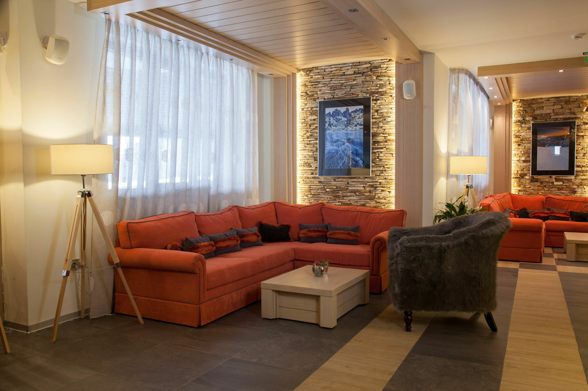 Amira Boutique Hotel Bansko Exterior foto The lobby of the hotel
